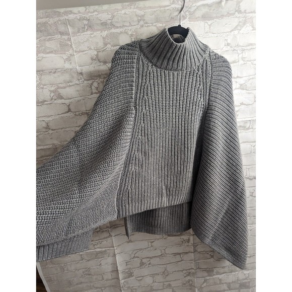 BCBG MAXAZRIA One Size Womens Sweater Poncho Heavy Knit Mock Neck Grey Gray - Picture 8 of 11